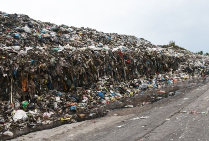 Bến Tre: Một nhà máy xử lý rác thải bị phạt hơn 500 triệu đồng