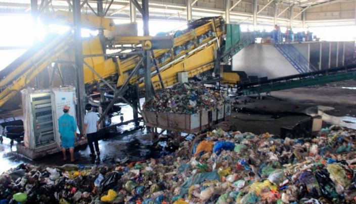 95% lượng rác thải sinh hoạt tại Hà Nội vẫn được xử lý bằng phương pháp chôn lấp