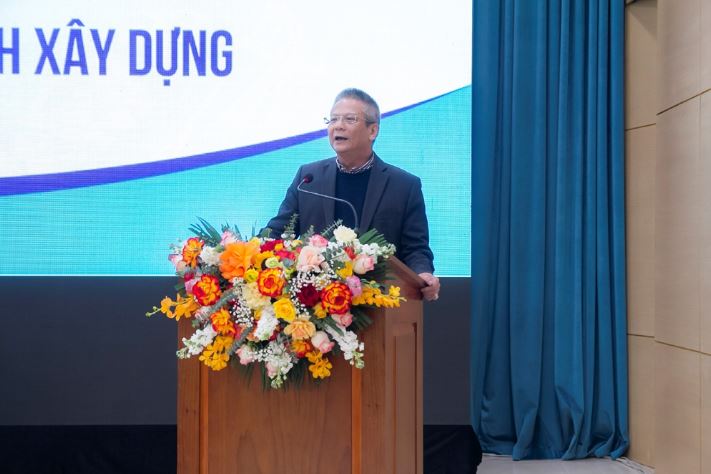 Ông Lê Văn Tuấn, Tổng Giám đốc Tổng Công ty Lắp máy Việt Nam phát biểu tại Hội nghị.