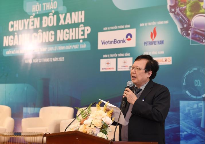 Ông Tào Khánh Hưng - Phó Tổng Biên tập Báo Xây dựng phát biểu tại Hội thảo.