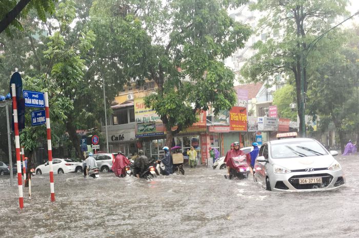 5 năm 'sát hạch' dự án thoát hơn 550 triệu đô: Tiền 'trôi', nước ngập