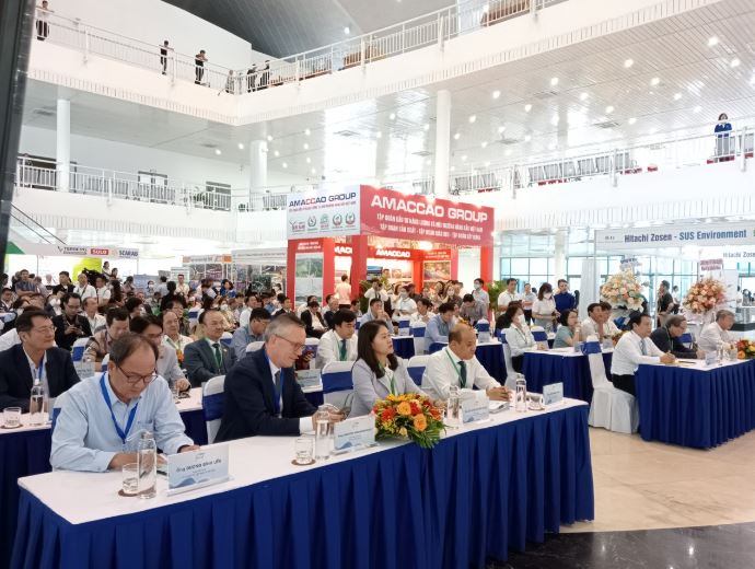 Khai mạc Hội thảo - Triển lãm quốc tế về Giải pháp và Công nghệ xử lý chất thải đảm bảo phát triển bền vững các đô thị tại Việt Nam - Ảnh 2