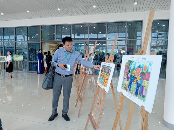 Khai mạc Hội thảo - Triển lãm quốc tế về Giải pháp và Công nghệ xử lý chất thải đảm bảo phát triển bền vững các đô thị tại Việt Nam - Ảnh 11