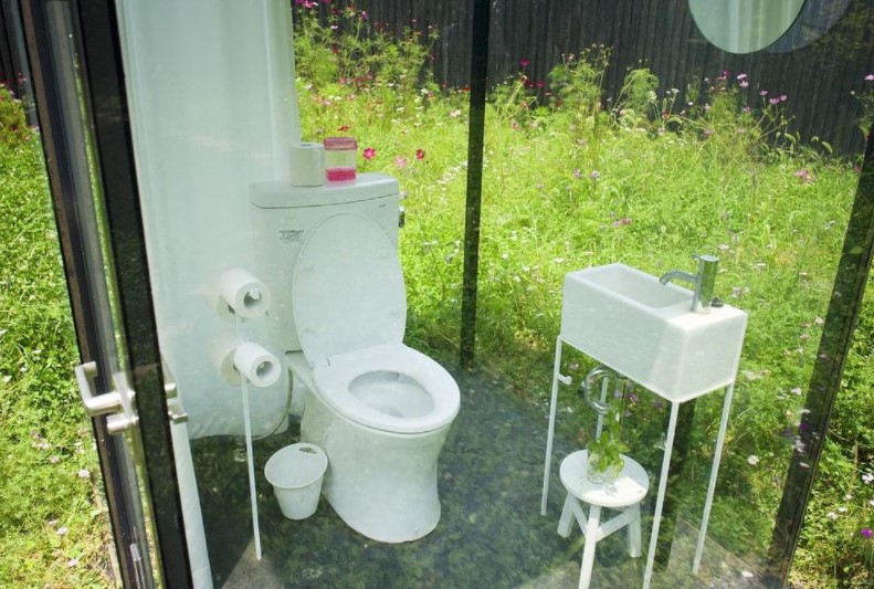 Toilet Ichibara, Nhật Bản